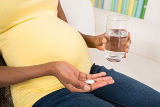 مصرف داروهای بیماری زنان در بارداری