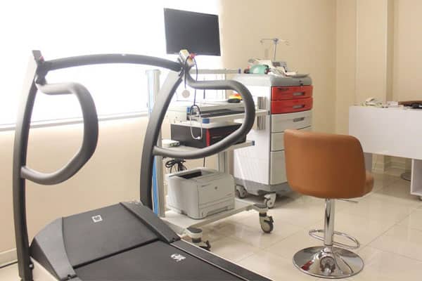 مطب دکتر اله کرم سهرابی قلب عروق