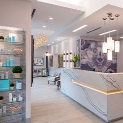 كلينيك دكتر مهسا محمدی