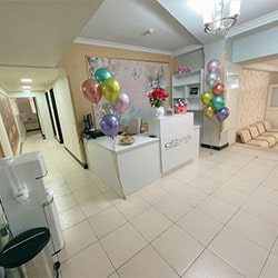 كلينيك زيبایی دکتر اميررضا طاهری دانژه