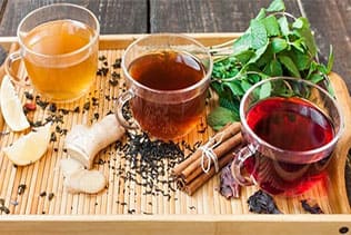مصرف هم زمان چه دمنوش ها و گیاهانی تداخل دارد؟